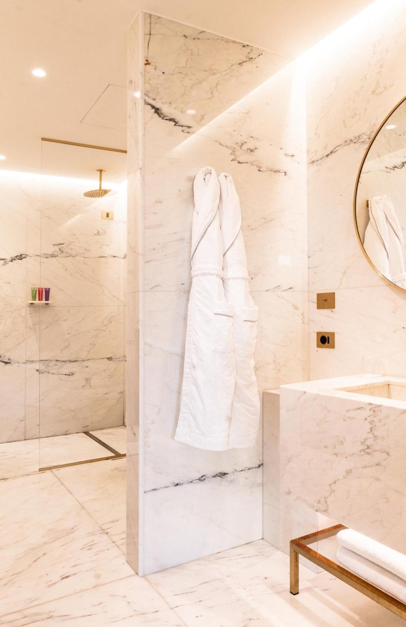 The First Musica - Preferred & Hotell 5*